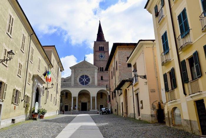 Alloggio Nella Villa Dell'Edera Acqui Terme Dış mekan fotoğraf